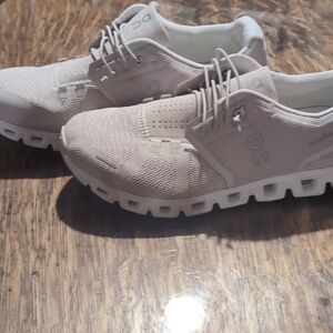 On Running Women's Beige Athletic Shoes